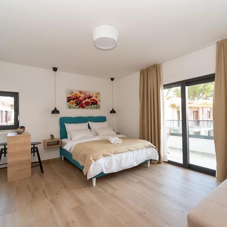 Libar Studio Apartments Baška Voda Buitenkant foto