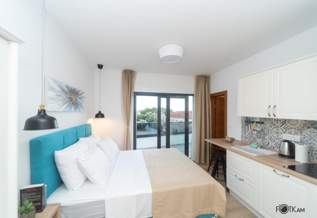 Libar Studio Apartments Baška Voda Buitenkant foto