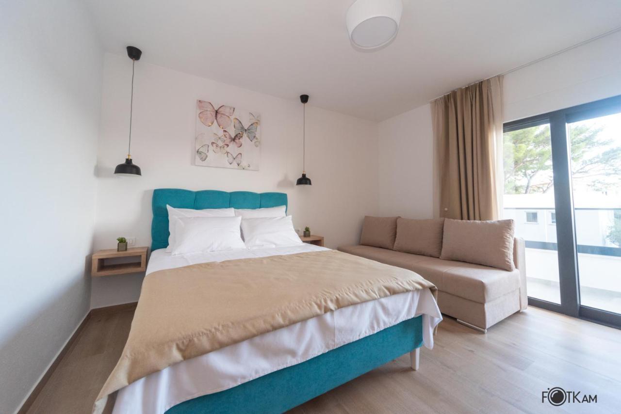 Libar Studio Apartments Baška Voda Buitenkant foto