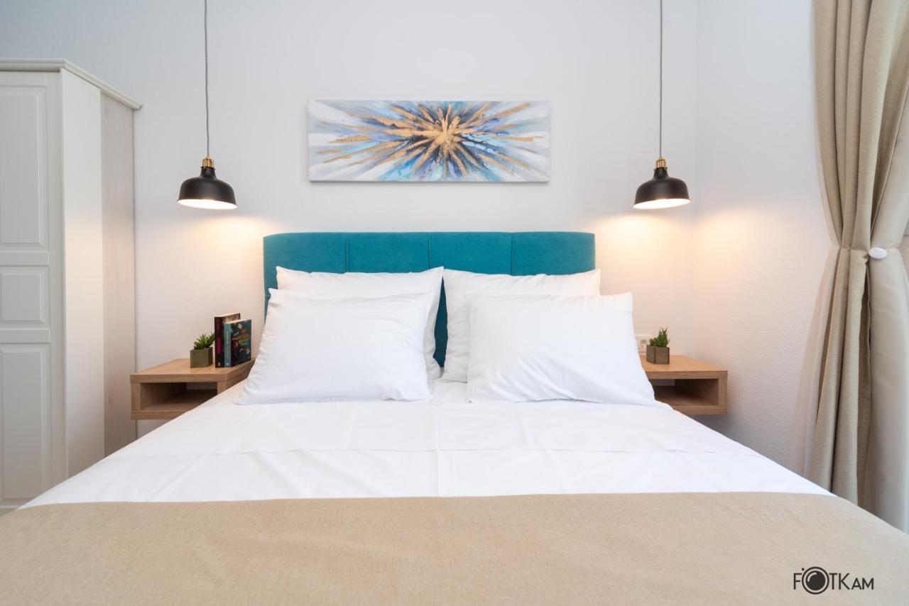 Libar Studio Apartments Baška Voda Buitenkant foto